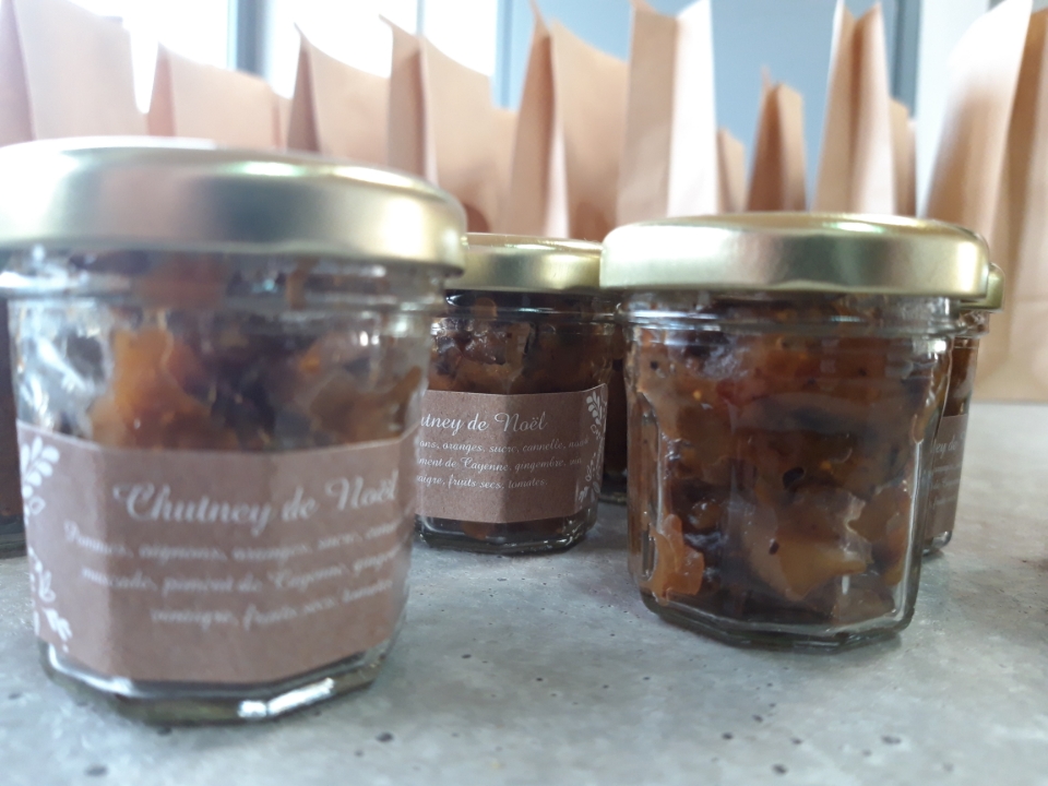 Atelier création et distribution de mignardises sur le thème de Noël à CATALYSE C.F.A Toulouse