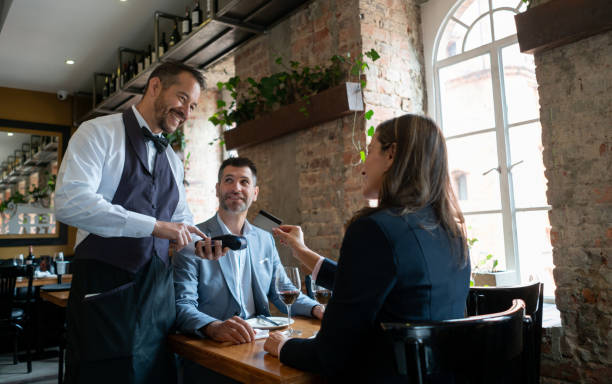 Titre à Finalité Professionnelle : Serveur en Restauration